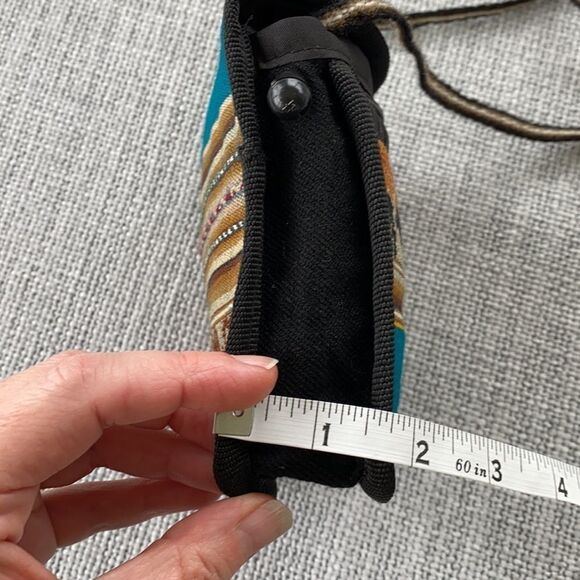 ‎Recuerdo de Copacabana, Bolivia Crossbody Bag - Picture 10 of 11